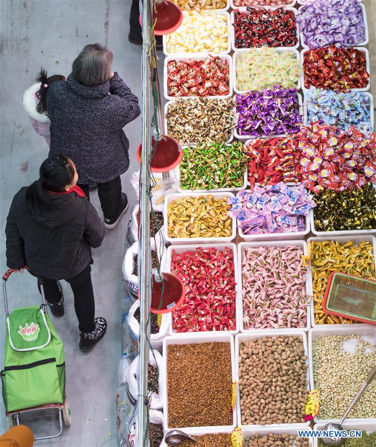 CHINA-WUHAN-SPRING FESTIVAL-PREPARATION (CN) 