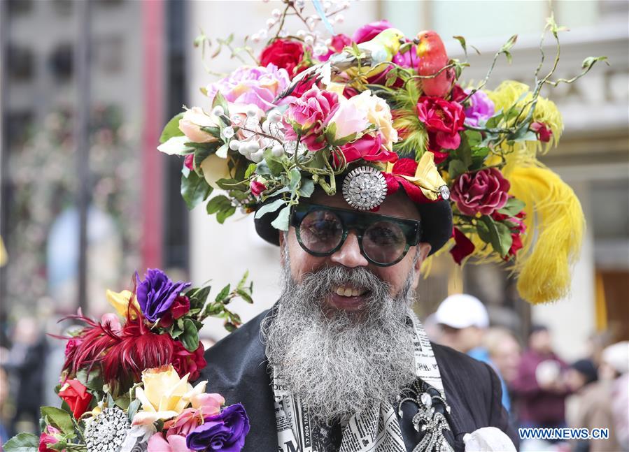 U.S.-NEW YORK-EASTER-BONNET-PARADE