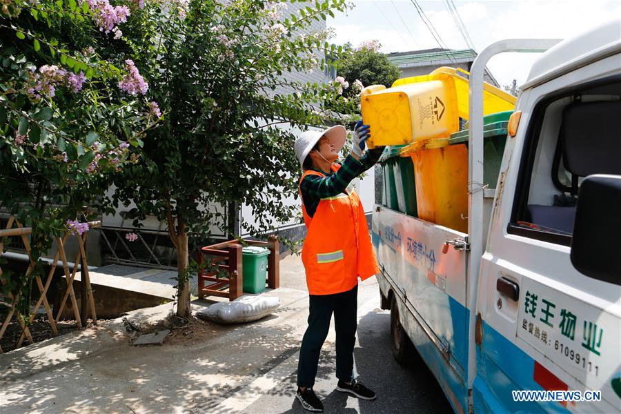 CHINA-ZHEJIANG-ANJI-GARBAGE SORTING (CN)