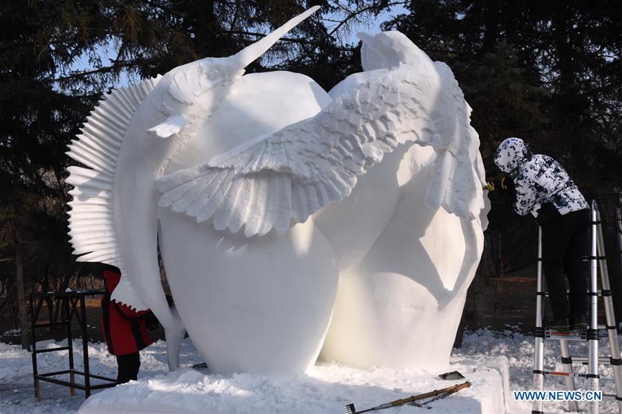 CHINA-HARBIN-SNOW SCULPTURE (CN)  