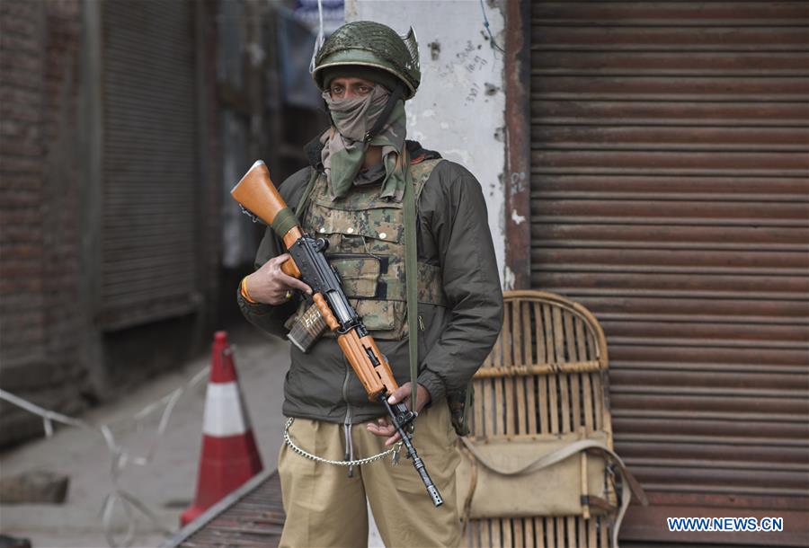 KASHMIR-SRINAGAR-SECURITY LOCKDOWN