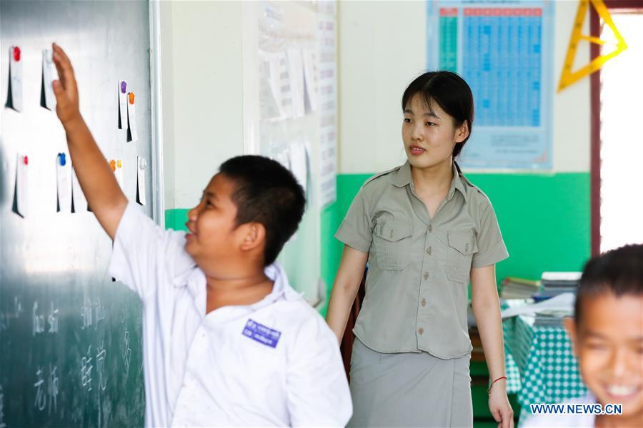 LAOS-VIENTIANE-CHINA-EDUCATION-VOLUNTEER TEACHERS