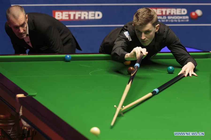 (SP)BRITAIN-SHEFFIELD-SNOOKER-WORLD CHAMPIONSHIP-DAY 3