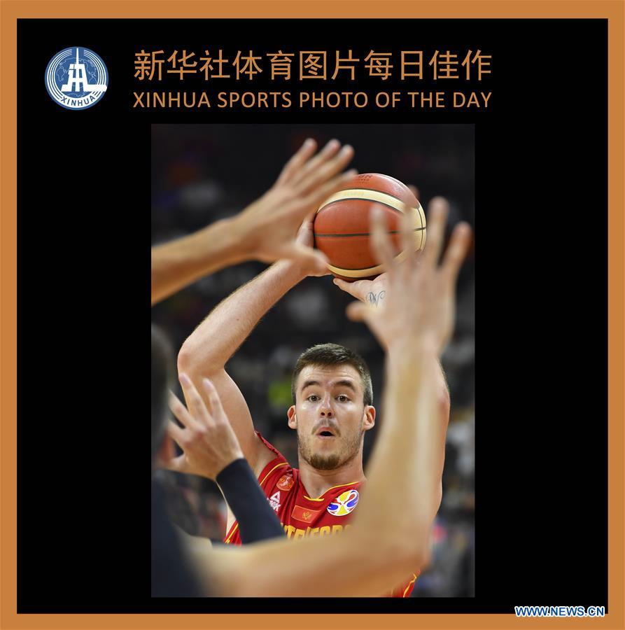 (SP)XINHUA SPORTS PHOTO OF THE DAY