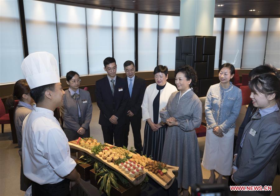 CHINA-MACAO-PENG LIYUAN-INSTITUTE-VISIT (CN)