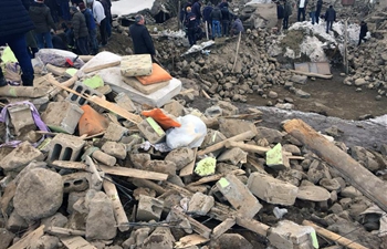 9 killed in Turkey as earthquake hits neighboring Iran