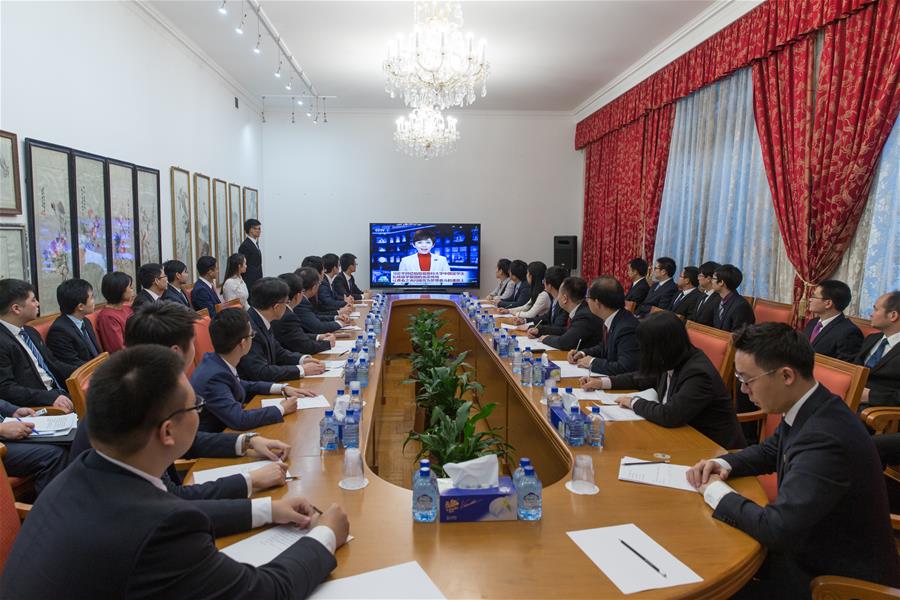 （国际）（1）薪火相传　留学报国——习近平总书记回信在留俄中国学子中引起热烈反响 